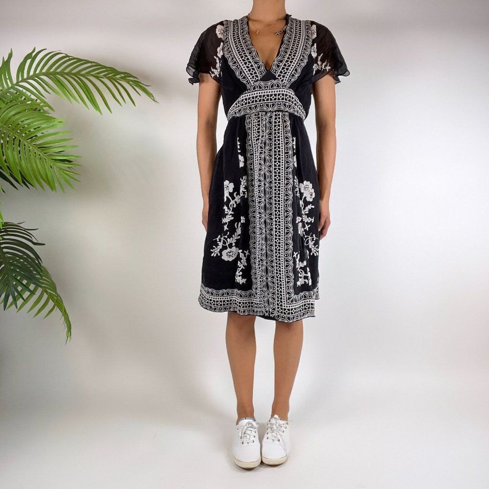 Vintage Y2K Floral Whimsigoth Black & White Fairy Silk Midi Dress / Size: 6
